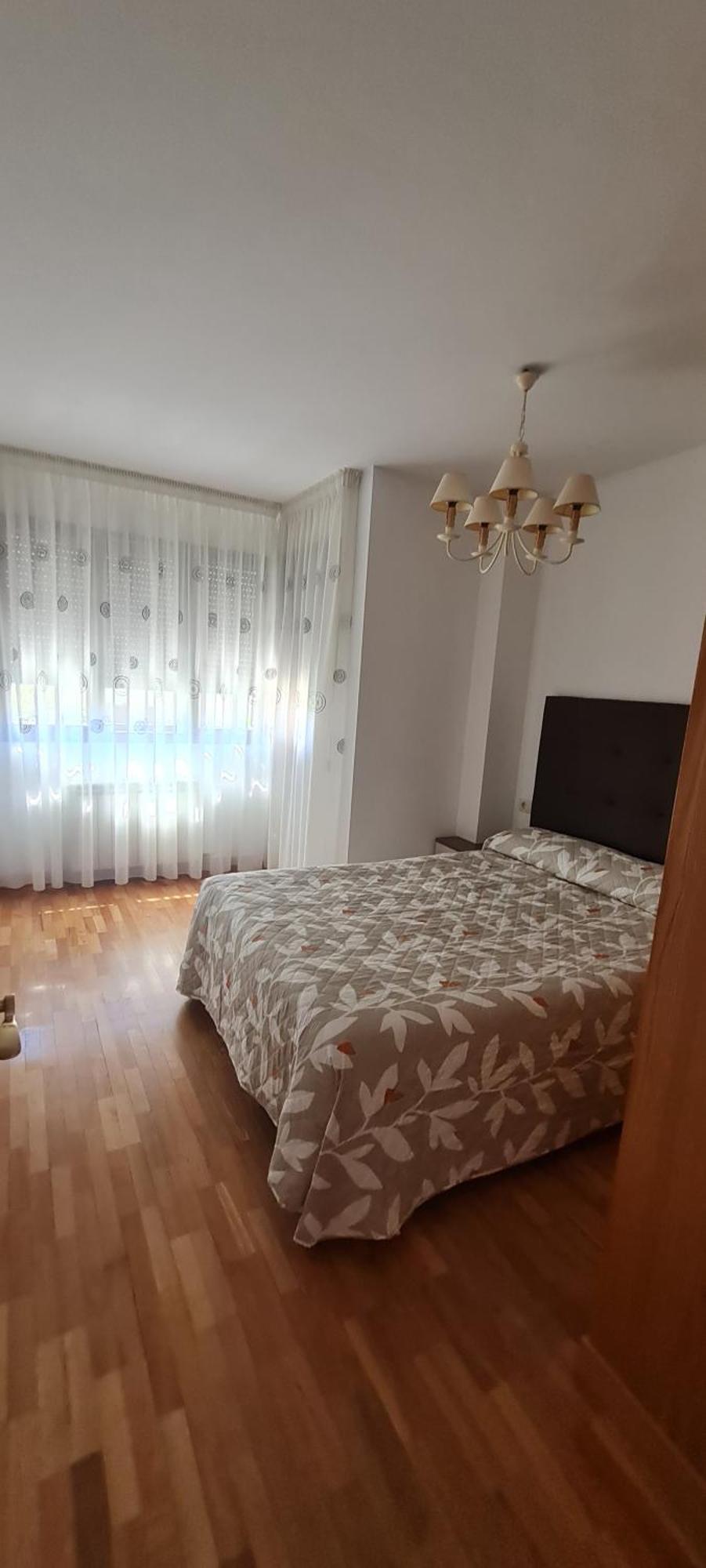 Apartamento Bulevar Burgos Luaran gambar